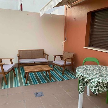 Apartamento Atico Santa Lucia Terraza Y Parking Gratuitos Alcalá de Guadaira Exterior foto
