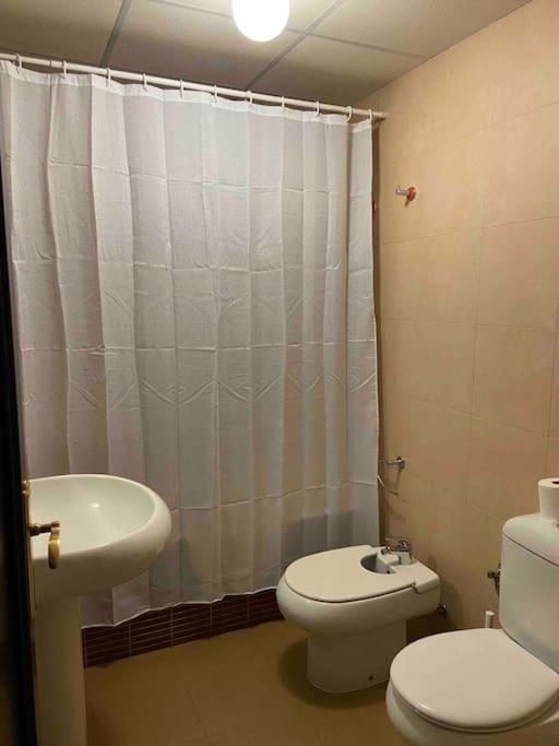 Apartamento Atico Santa Lucia Terraza Y Parking Gratuitos Alcalá de Guadaira Exterior foto