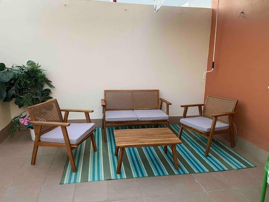 Apartamento Atico Santa Lucia Terraza Y Parking Gratuitos Alcalá de Guadaira Exterior foto