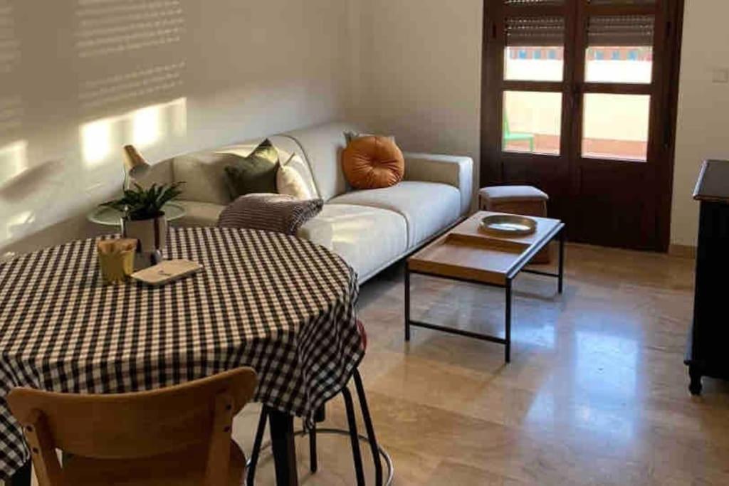 Apartamento Atico Santa Lucia Terraza Y Parking Gratuitos Alcalá de Guadaira Exterior foto
